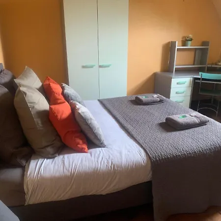 The Chapeauveau Apartment Helecine